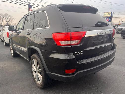 2013 Jeep Grand Cherokee Laredo