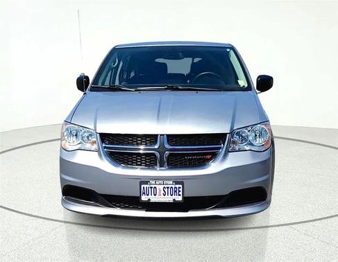 Silver 2019 Dodge Grand Caravan SE