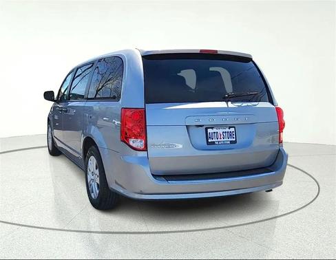 Silver 2019 Dodge Grand Caravan SE