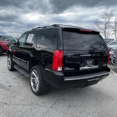 Black 2014 GMC Yukon SLT