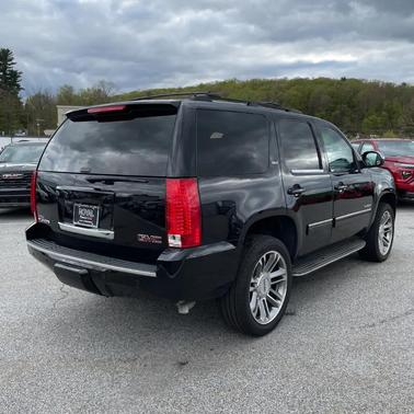 Black 2014 GMC Yukon SLT