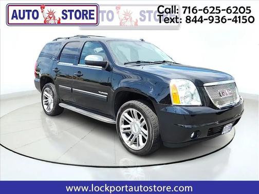 Black 2014 GMC Yukon SLT