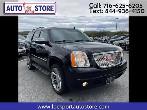 Black 2014 GMC Yukon SLT