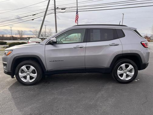 2017 Jeep New Compass Latitude
