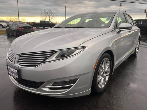 2014 Lincoln MKZ Base