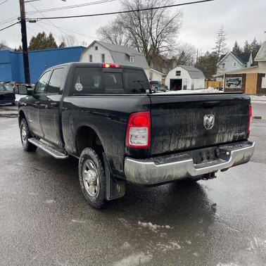 2019 RAM 2500 Tradesman Crew Cab 4x4 6'4' Box