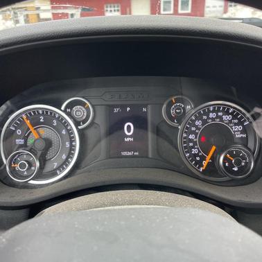 2019 RAM 2500 Tradesman Crew Cab 4x4 6'4' Box