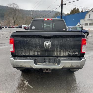 2019 RAM 2500 Tradesman Crew Cab 4x4 6'4' Box