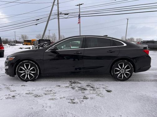 2020 Chevrolet Malibu FWD RS