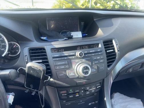 2013 Acura TSX Technology