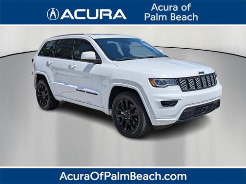 2022 Jeep Grand Cherokee Laredo