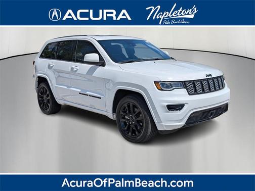 2022 Jeep Grand Cherokee Laredo