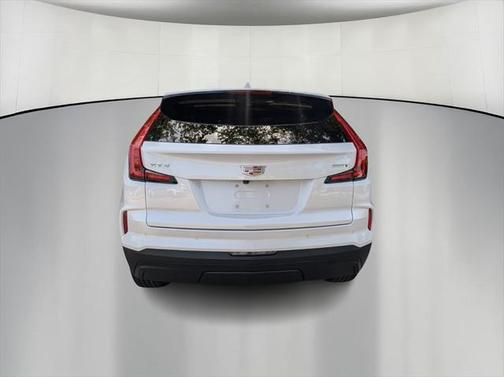 2024 Cadillac XT4 Luxury