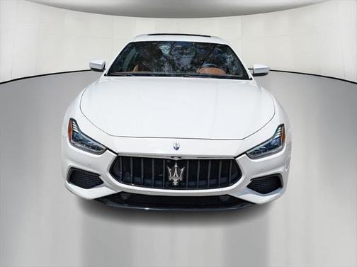 2023 Maserati Ghibli Modena