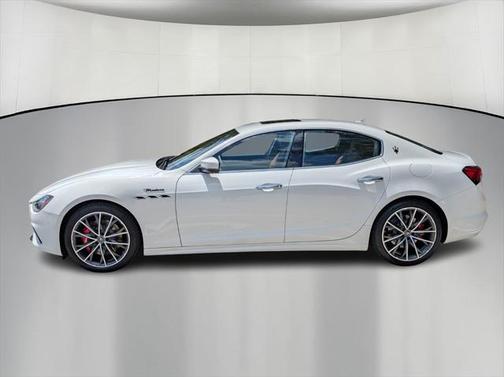 2023 Maserati Ghibli Modena
