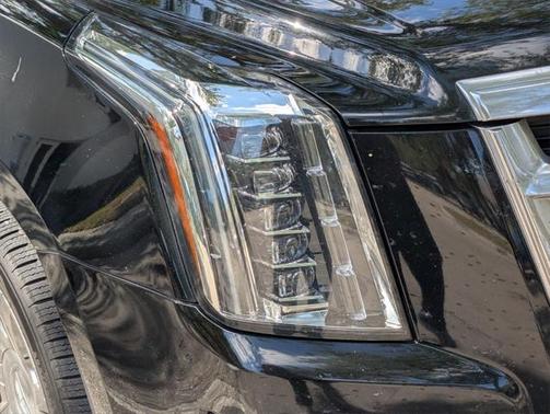 2019 Cadillac Escalade Premium Luxury