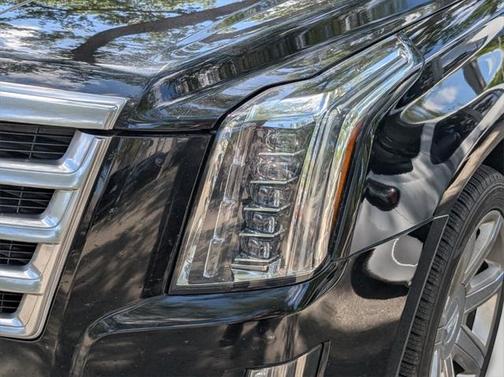 2019 Cadillac Escalade Premium Luxury