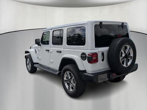 2022 Jeep Wrangler Unlimited Sahara