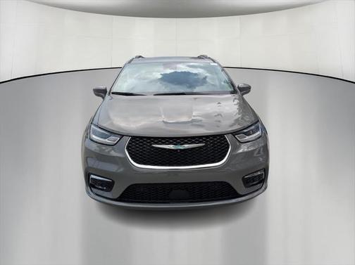 2021 Chrysler Pacifica Hybrid Touring L