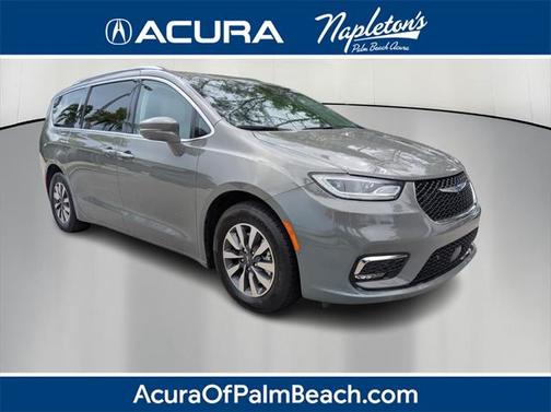 2021 Chrysler Pacifica Hybrid Touring L