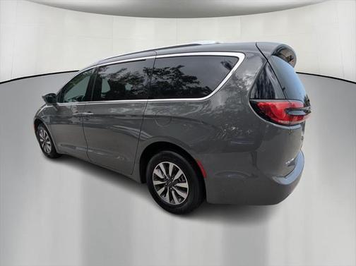 2021 Chrysler Pacifica Hybrid Touring L