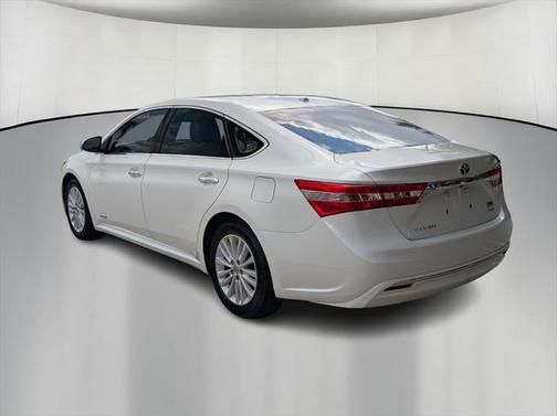 2014 Toyota Avalon Hybrid XLE Premium