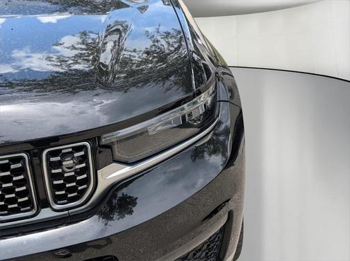 2022 Jeep Grand Cherokee L Summit Reserve