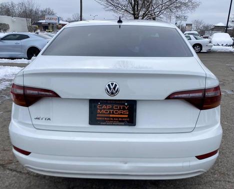 2019 Volkswagen Jetta 1.4T R-Line