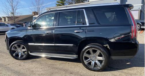 2016 Cadillac Escalade Luxury