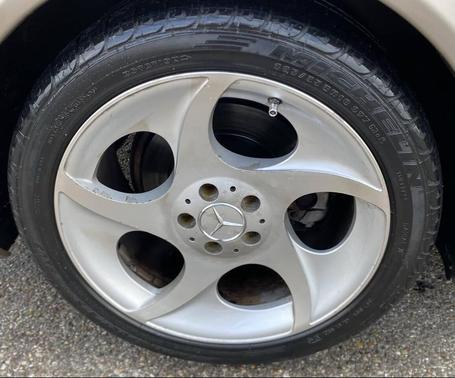 2004 Mercedes-Benz SL-Class SL 500 2dr Convertible