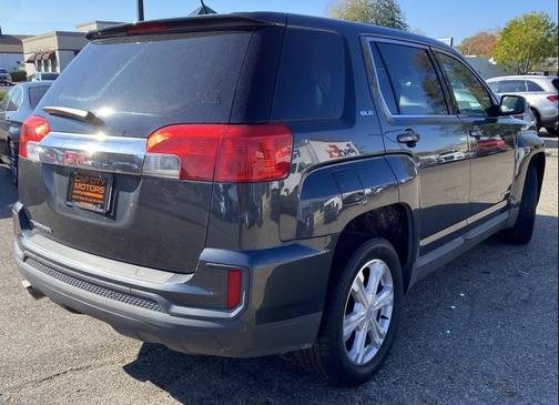 2017 GMC Terrain SLE-1