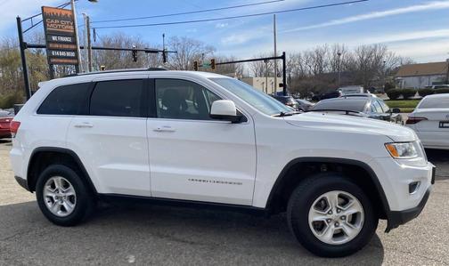 2016 Jeep Grand Cherokee Laredo