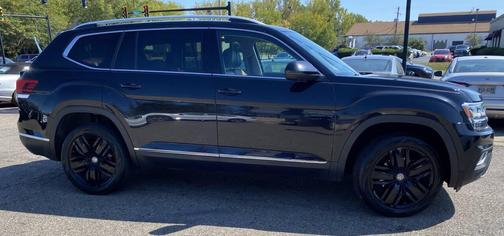2019 Volkswagen Atlas 3.6L SEL Premium