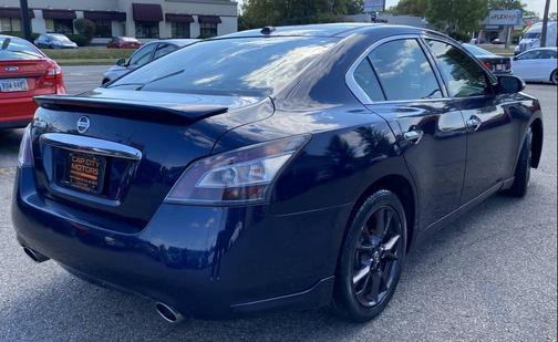2014 Nissan Maxima SV