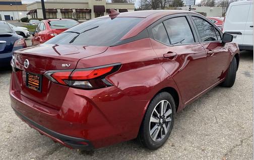 2021 Nissan Versa 1.6 SV