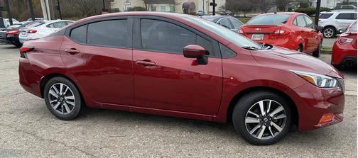 2021 Nissan Versa 1.6 SV