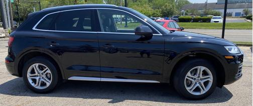 2018 Audi Q5 2.0T Premium Plus