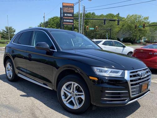 2018 Audi Q5 2.0T Premium Plus