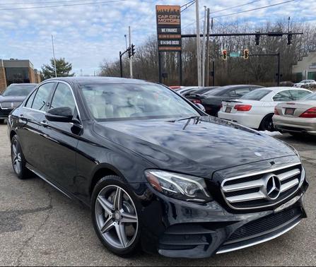 2017 Mercedes-Benz E-Class 4MATIC