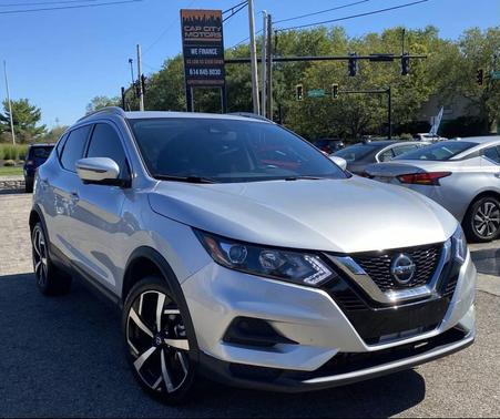 2022 Nissan Rogue Sport SL