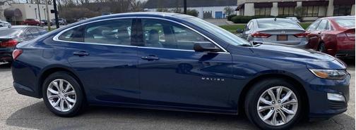 2021 Chevrolet Malibu FWD LT