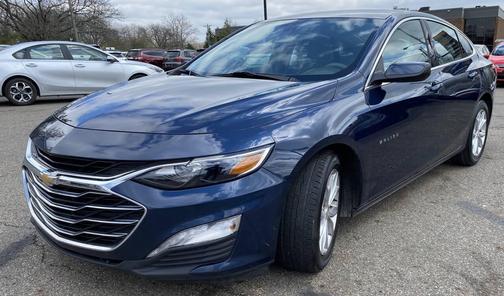 2021 Chevrolet Malibu FWD LT
