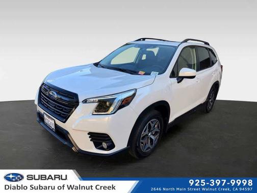 Crystal White Pearl 2023 Subaru Forester Premium