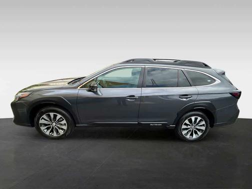 Magnetite Gray Metallic 2023 Subaru Outback Limited XT
