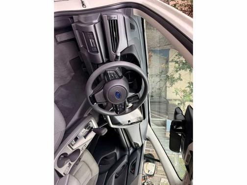 Crystal White Pearl 2024 Subaru Crosstrek Premium