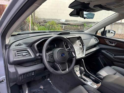 Ice Silver Metallic 2024 Subaru Ascent Touring