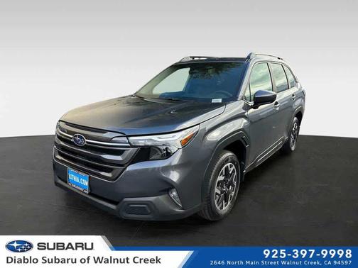 Magnetite Gray Metallic 2026 Subaru Forester Premium