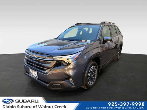 Magnetite Gray Metallic 2026 Subaru Forester Premium