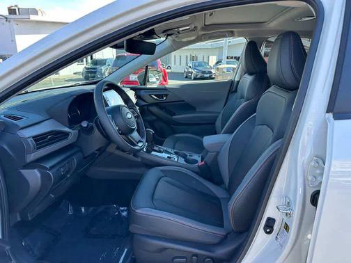Crystal White Pearl 2025 Subaru Crosstrek Limited