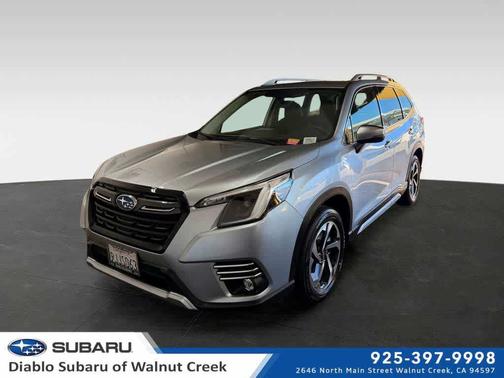 Ice Silver Metallic 2023 Subaru Forester Touring